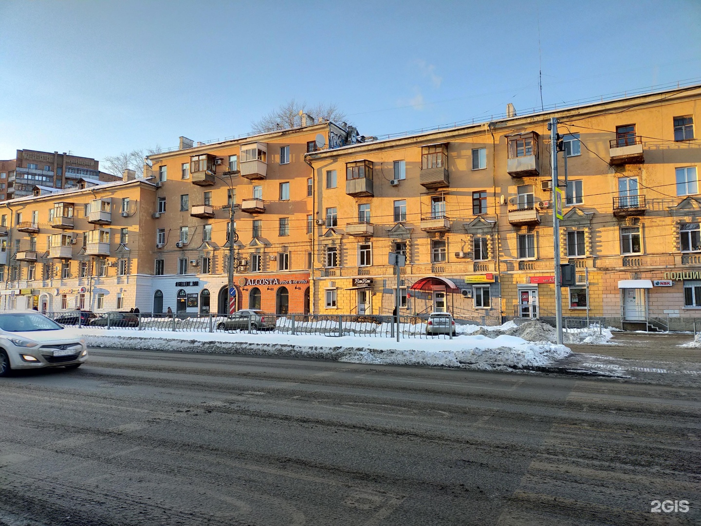 Чехвост, зоосалон